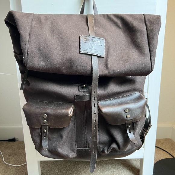 Ideal & Co Pedreira Backpack - Picture 1 of 10